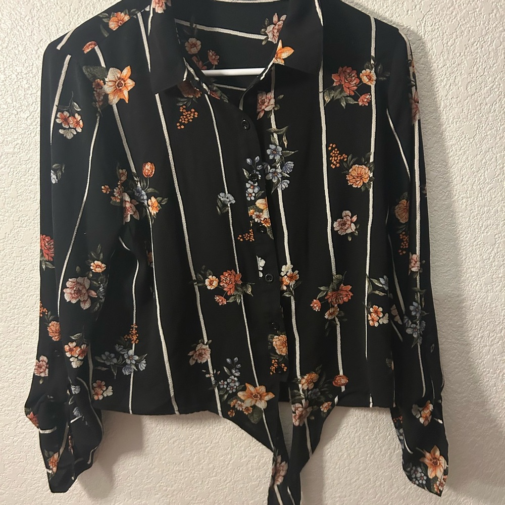 Elegant Floral Striped Women's Blouse